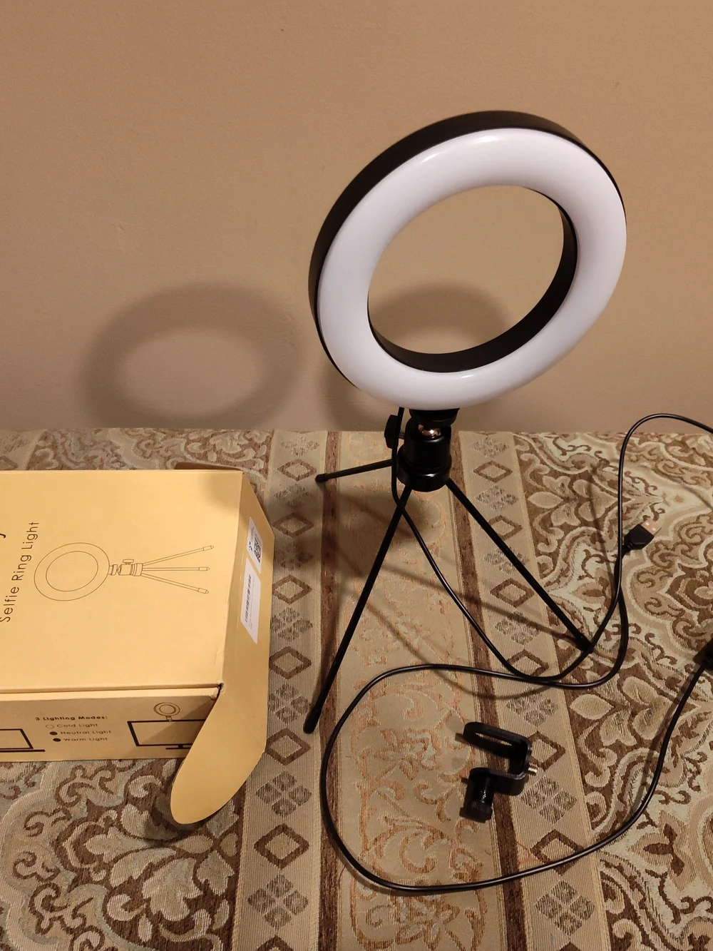 LED Ring Light with Tripod - Black White